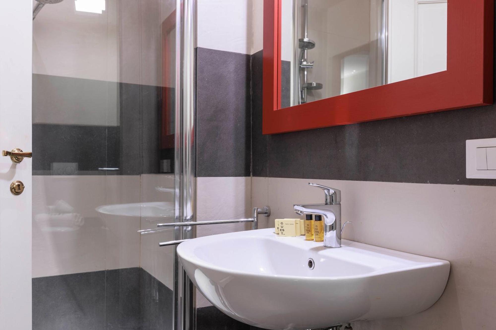 Santa Croce Deluxe Apartment Florence Ngoại thất bức ảnh
